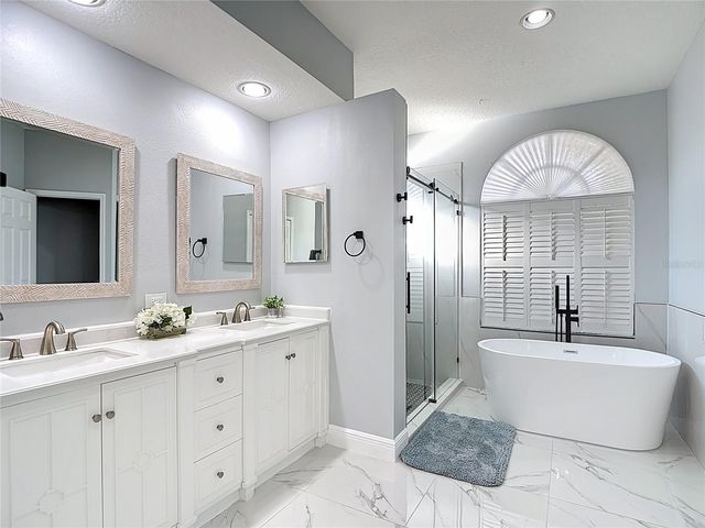 9606 GREENBANK DRIVE, Riverview, FL 33569