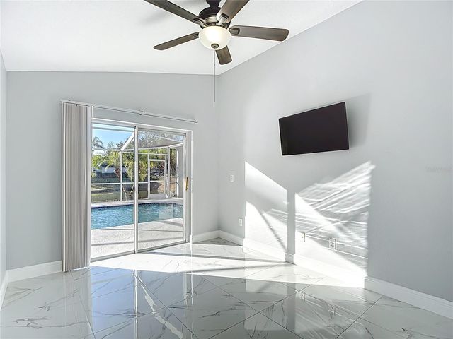 9606 GREENBANK DRIVE, Riverview, FL 33569