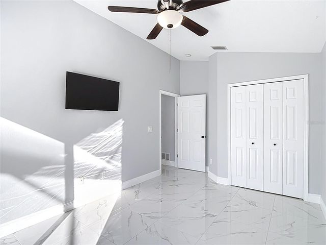 9606 GREENBANK DRIVE, Riverview, FL 33569