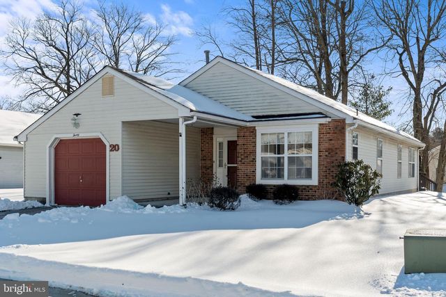 20 LAKEBRIDGE DR, Woodbury, NJ 08096