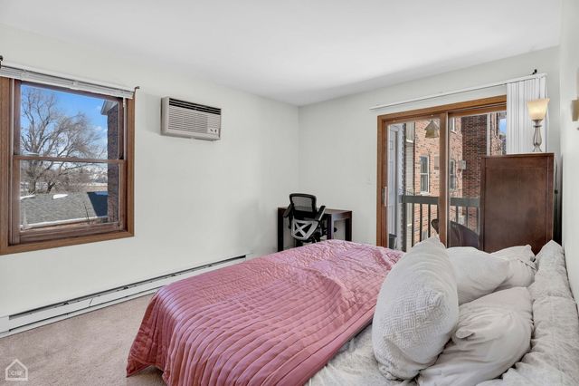 1351 Cunat Court 2D, Lake In The Hills, IL 60156