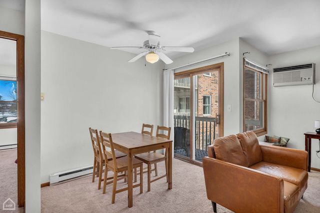 1351 Cunat Court 2D, Lake In The Hills, IL 60156