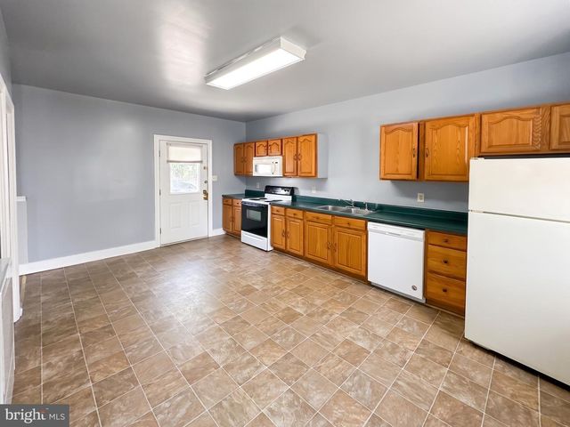 408 W PRINCESS ST, York, PA 17401