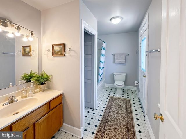 408 W PRINCESS ST, York, PA 17401
