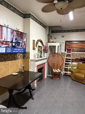 4820 PENN ST, Philadelphia, PA 19124