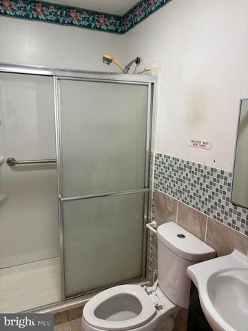 4820 PENN ST, Philadelphia, PA 19124