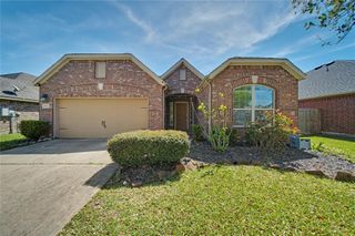 1523 Bluestone Edge Lane, Pearland, TX 77089
