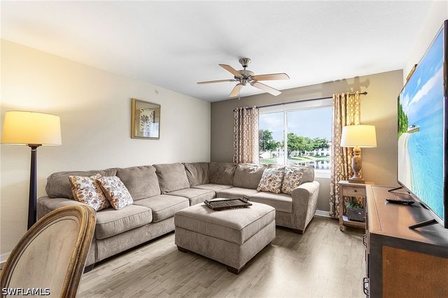 8274 Key Royal CIR 1022, Naples, FL 34119