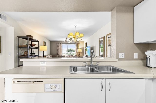 8274 Key Royal CIR 1022, Naples, FL 34119