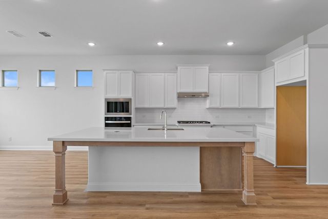 257 Basketflower Drive, Waxahachie, TX 75160