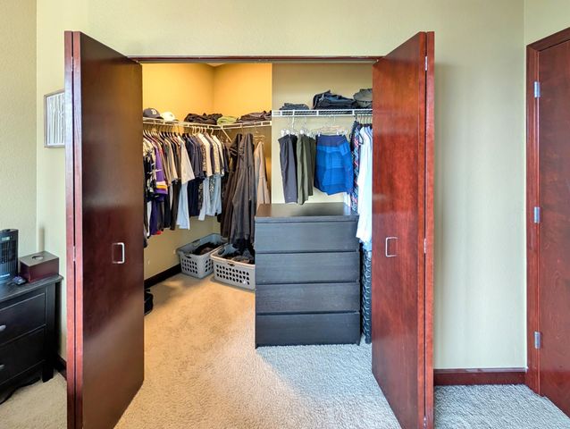308 E 18th Street 305, Minneapolis, MN 55404