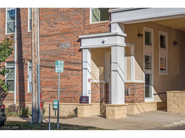 308 E 18th Street 305, Minneapolis, MN 55404