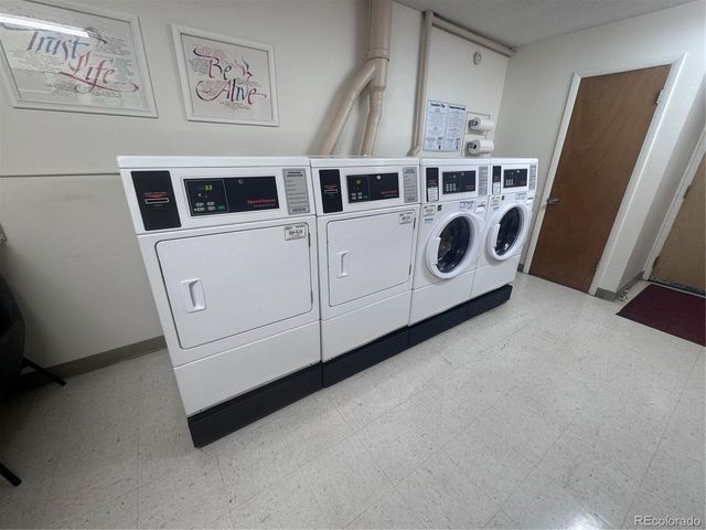 585 S Alton Way 7B, Denver, CO 80247