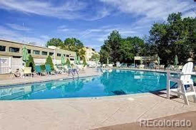 585 S Alton Way 7B, Denver, CO 80247