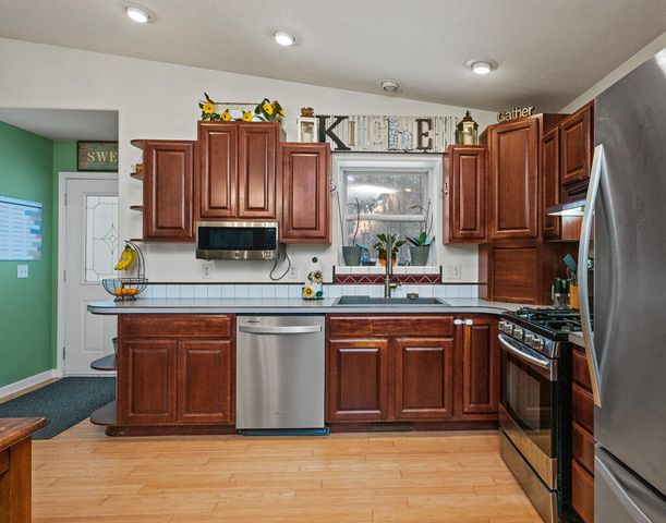 2716 E River Road, Twin Lake, MI 49457