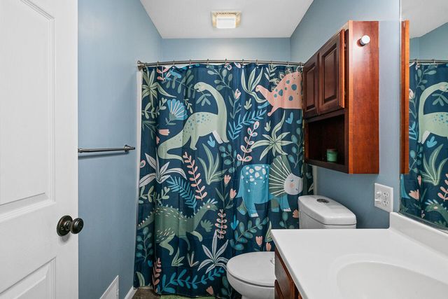 2716 E River Road, Twin Lake, MI 49457