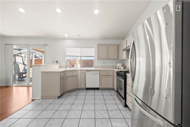 4141 De Anza, Palmdale, CA 93551