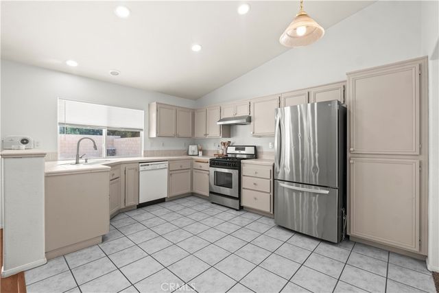 4141 De Anza, Palmdale, CA 93551