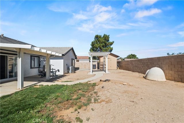 4141 De Anza, Palmdale, CA 93551