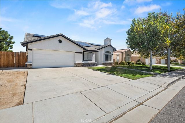 4141 De Anza, Palmdale, CA 93551
