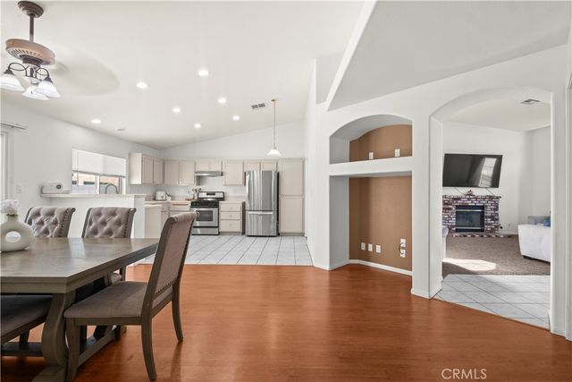 4141 De Anza, Palmdale, CA 93551