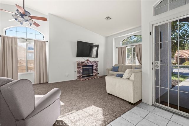 4141 De Anza, Palmdale, CA 93551