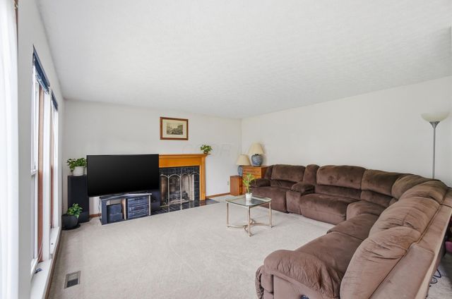 3686 Riverlane Court, Columbus, OH 43221