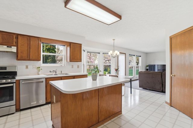 3686 Riverlane Court, Columbus, OH 43221