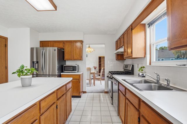 3686 Riverlane Court, Columbus, OH 43221