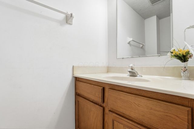 3686 Riverlane Court, Columbus, OH 43221
