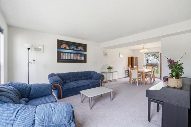 3686 Riverlane Court, Columbus, OH 43221