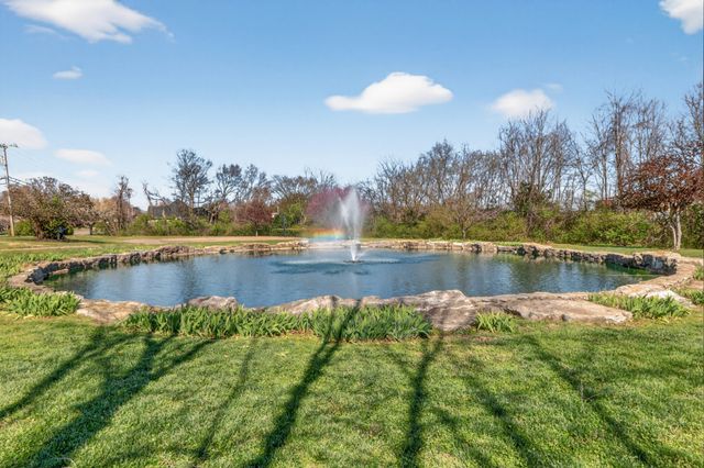 571 Dottie Dr, Gallatin, TN 37066