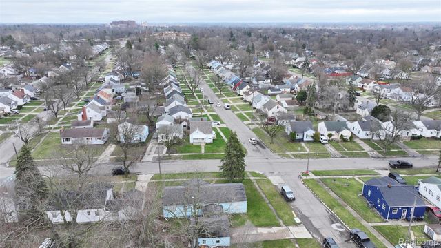 1301 Lavender Avenue, Flint, MI 48504