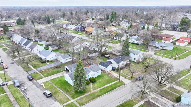 1301 Lavender Avenue, Flint, MI 48504