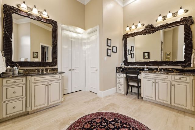 4762 Byron Circle, Irving, TX 75038