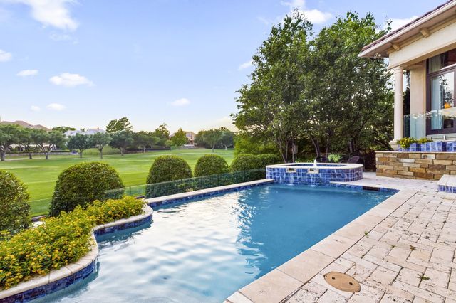 4762 Byron Circle, Irving, TX 75038