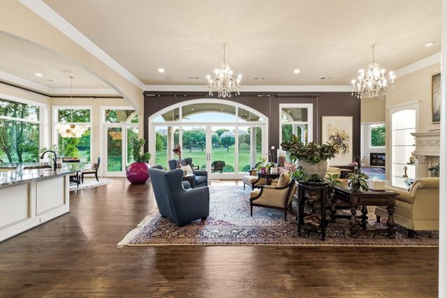4762 Byron Circle, Irving, TX 75038
