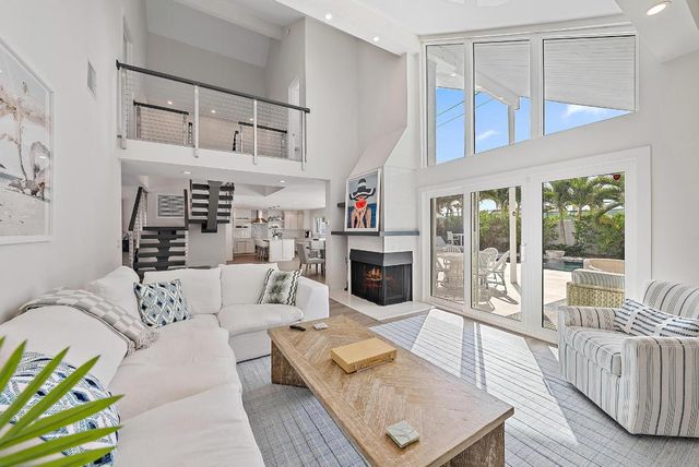 104 Sunfish Lane, Jupiter, FL 33477