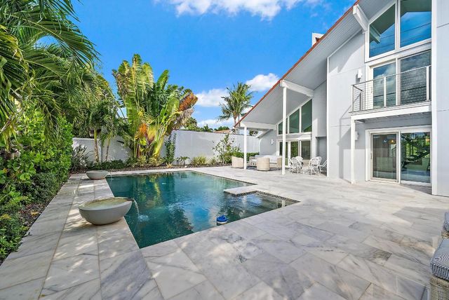 104 Sunfish Lane, Jupiter, FL 33477