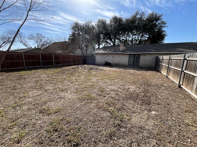 2101 Plymouth Rock Drive, Richardson, TX 75081