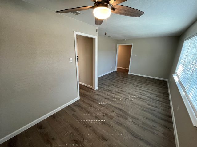 2101 Plymouth Rock Drive, Richardson, TX 75081