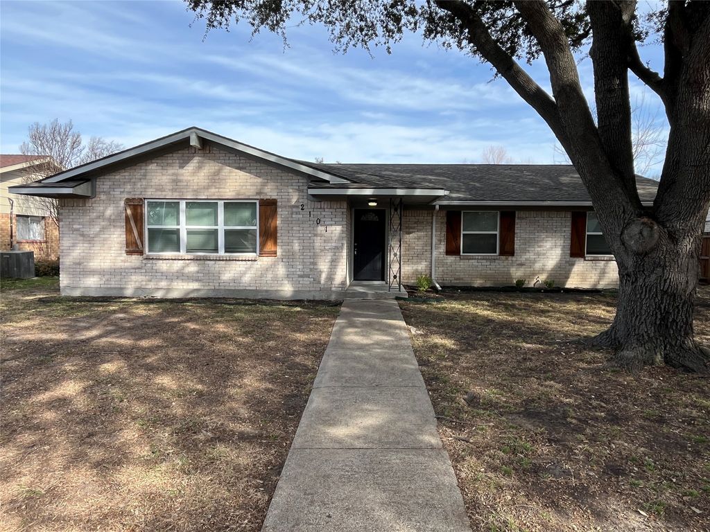 2101 Plymouth Rock Drive, Richardson, TX 75081