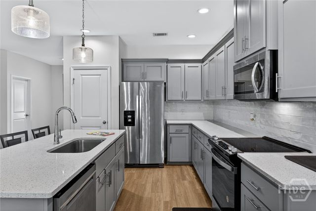 204 Alder Pass, Midway, GA 31320