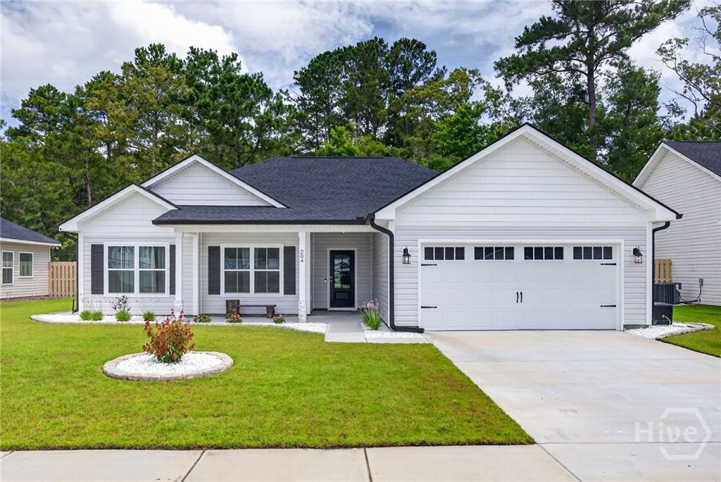 204 Alder Pass, Midway, GA 31320