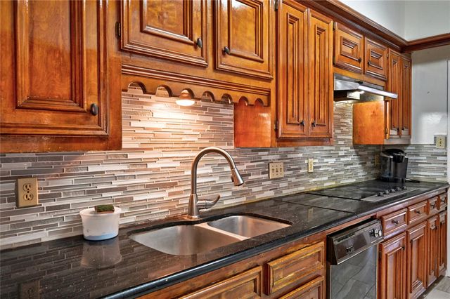 14317 Cashel Forest Drive, Houston, TX 77069