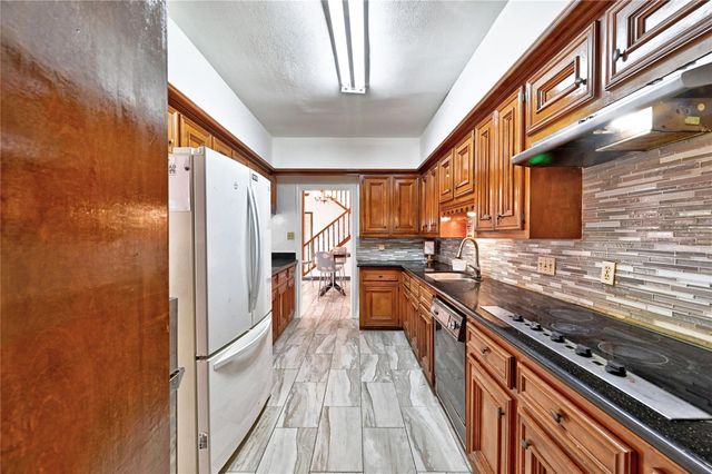 14317 Cashel Forest Drive, Houston, TX 77069