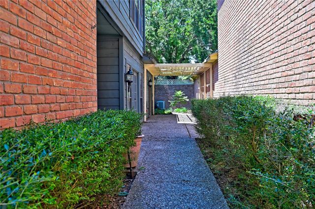 14317 Cashel Forest Drive, Houston, TX 77069