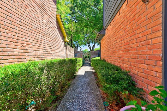 14317 Cashel Forest Drive, Houston, TX 77069