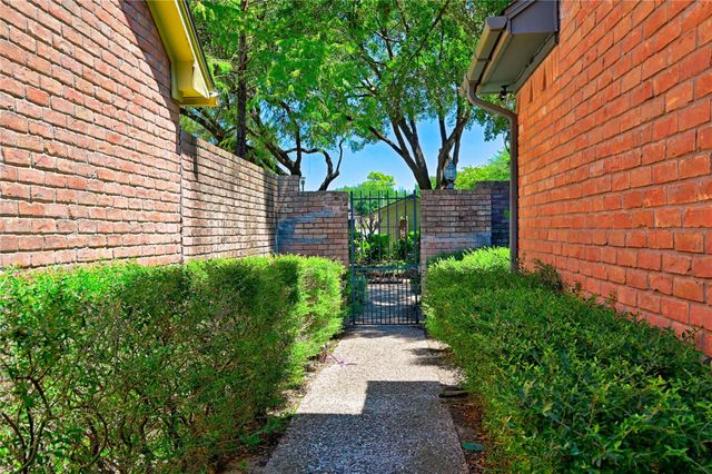 14317 Cashel Forest Drive, Houston, TX 77069