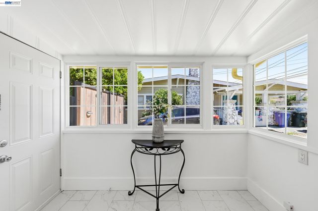 84 OAKES BLVD, San Leandro, CA 94577